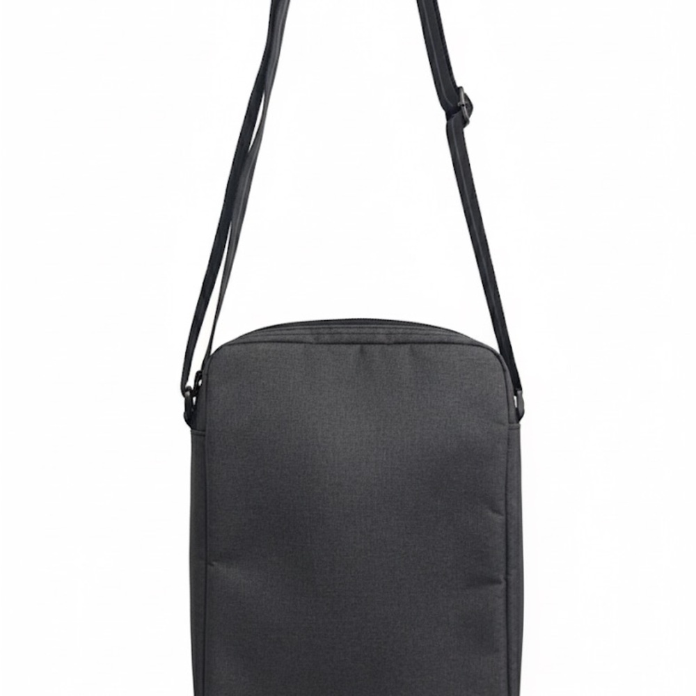 91# Solo New York Ludlow Universal Tablet Messenger Bag - Picture 6 of 6